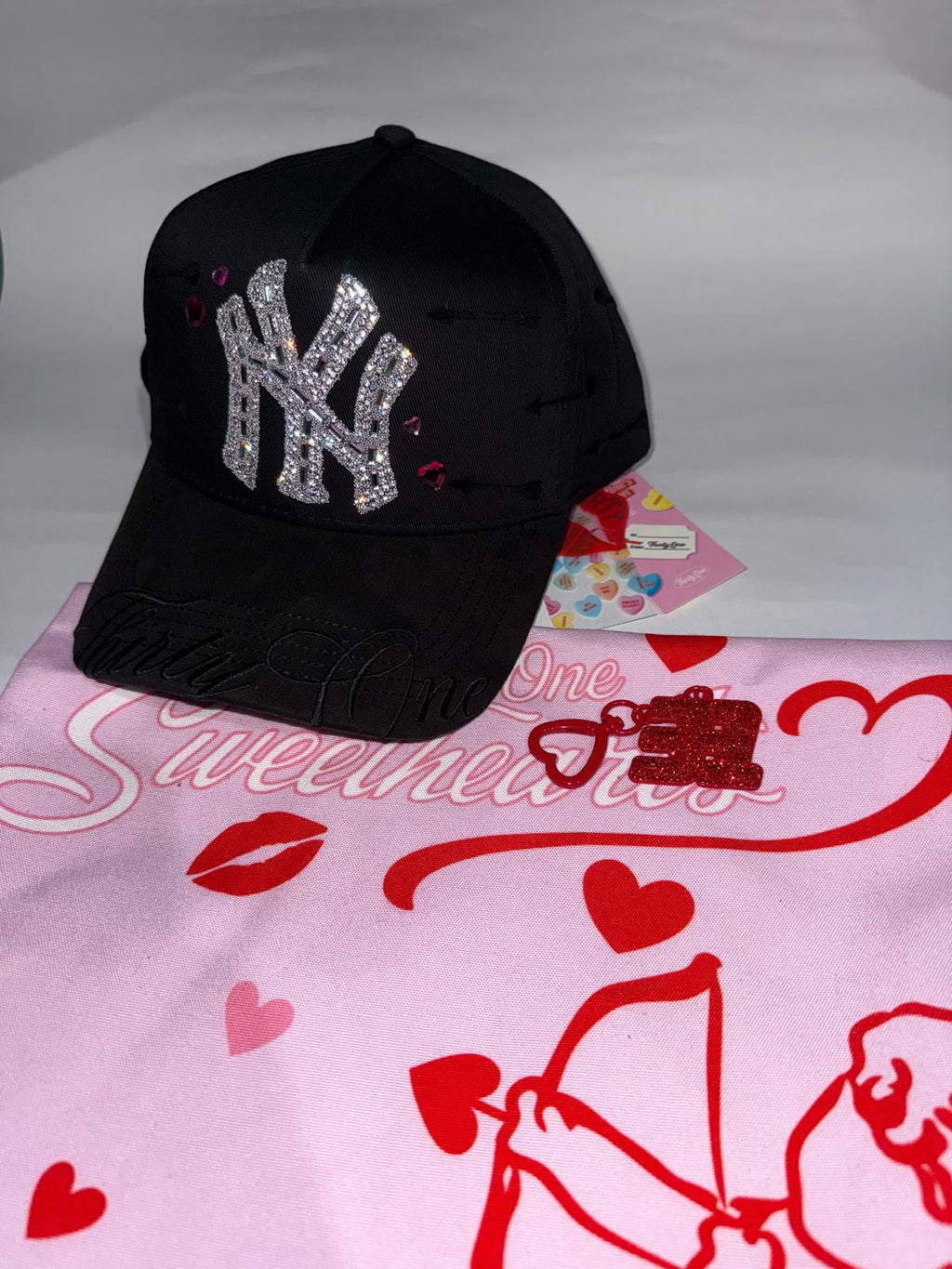 31 HATS NY SWEETHEARTS
